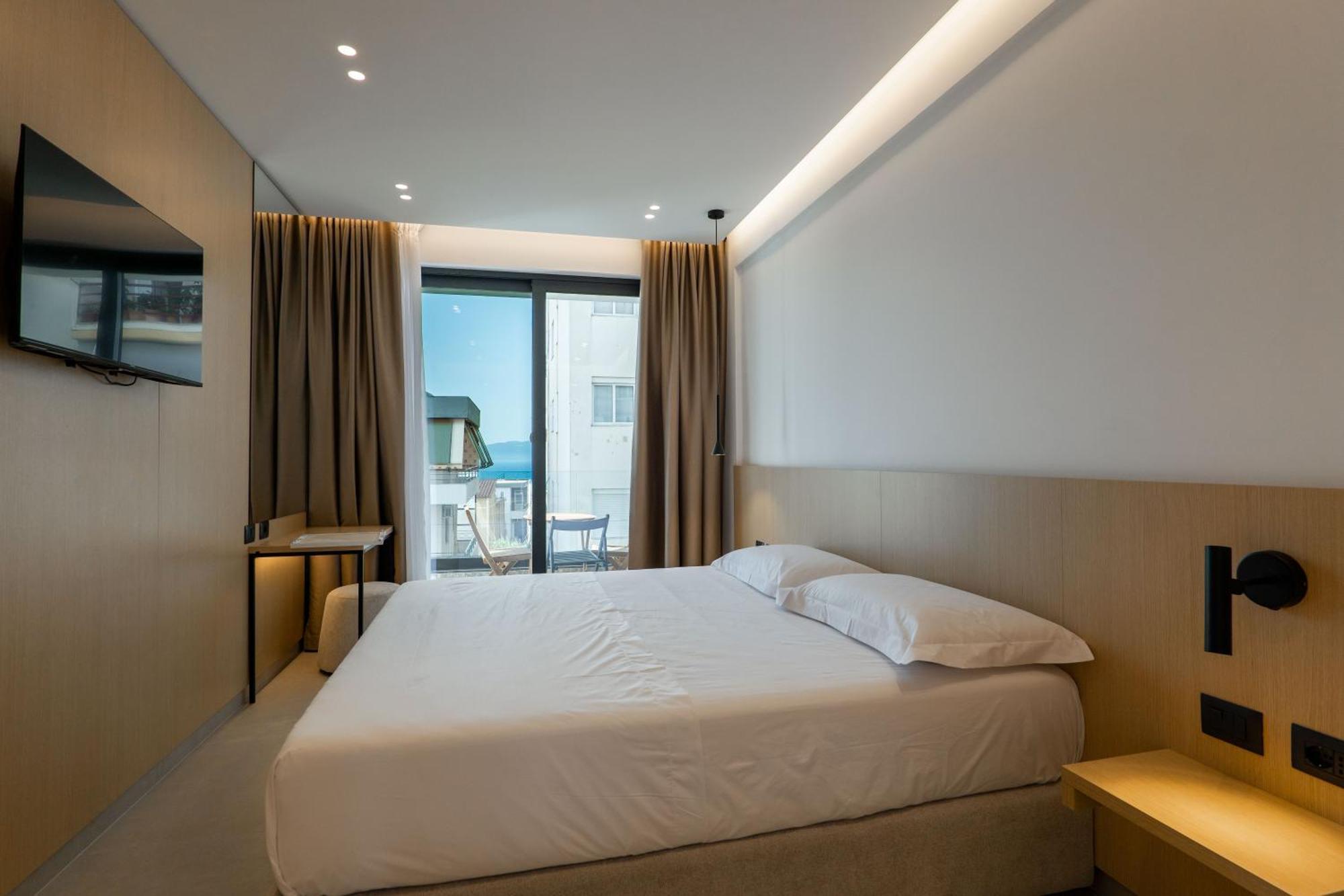 Austin Boutique Hotel Sarandë 외부 사진
