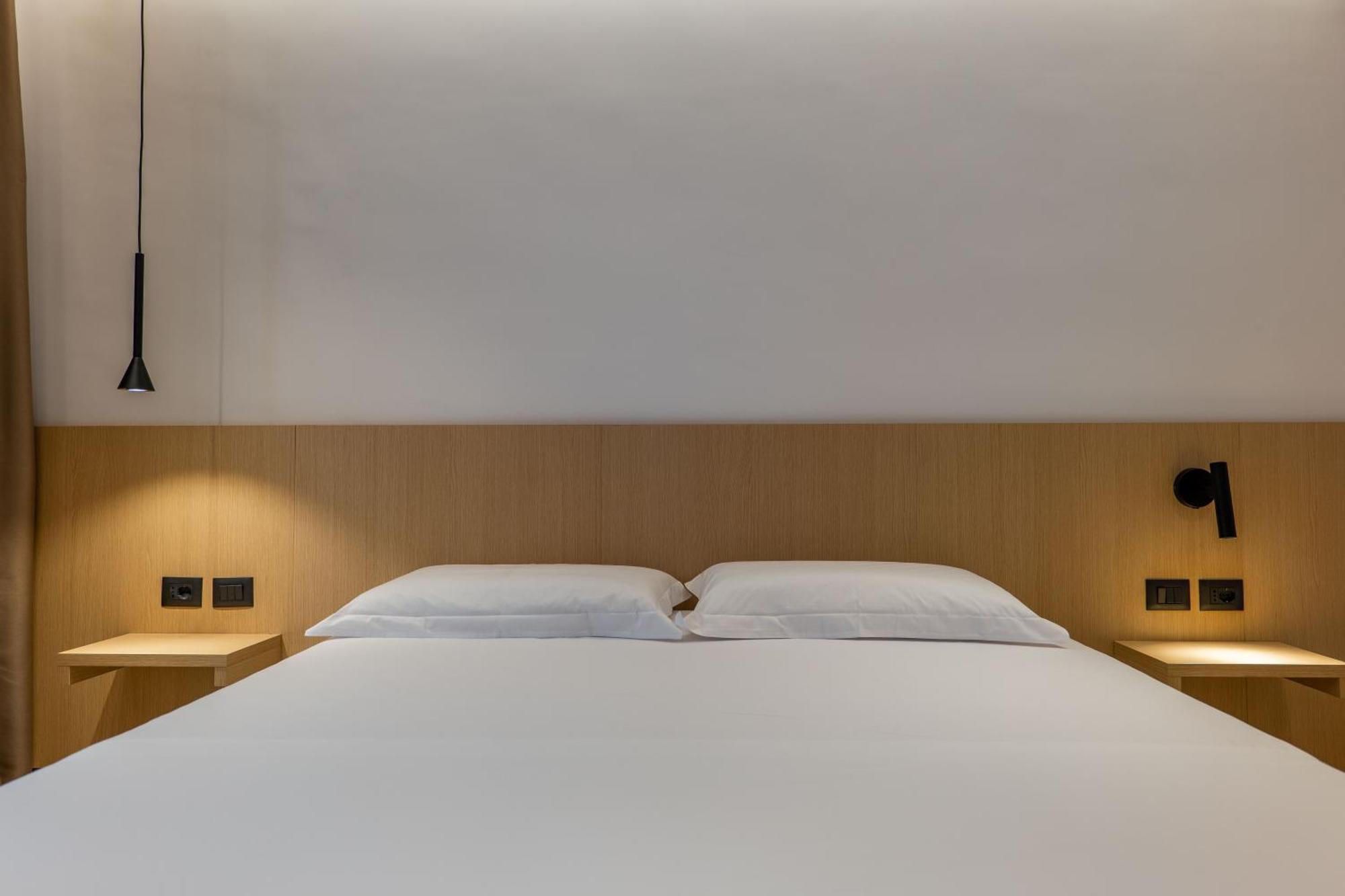 Austin Boutique Hotel Sarandë 외부 사진