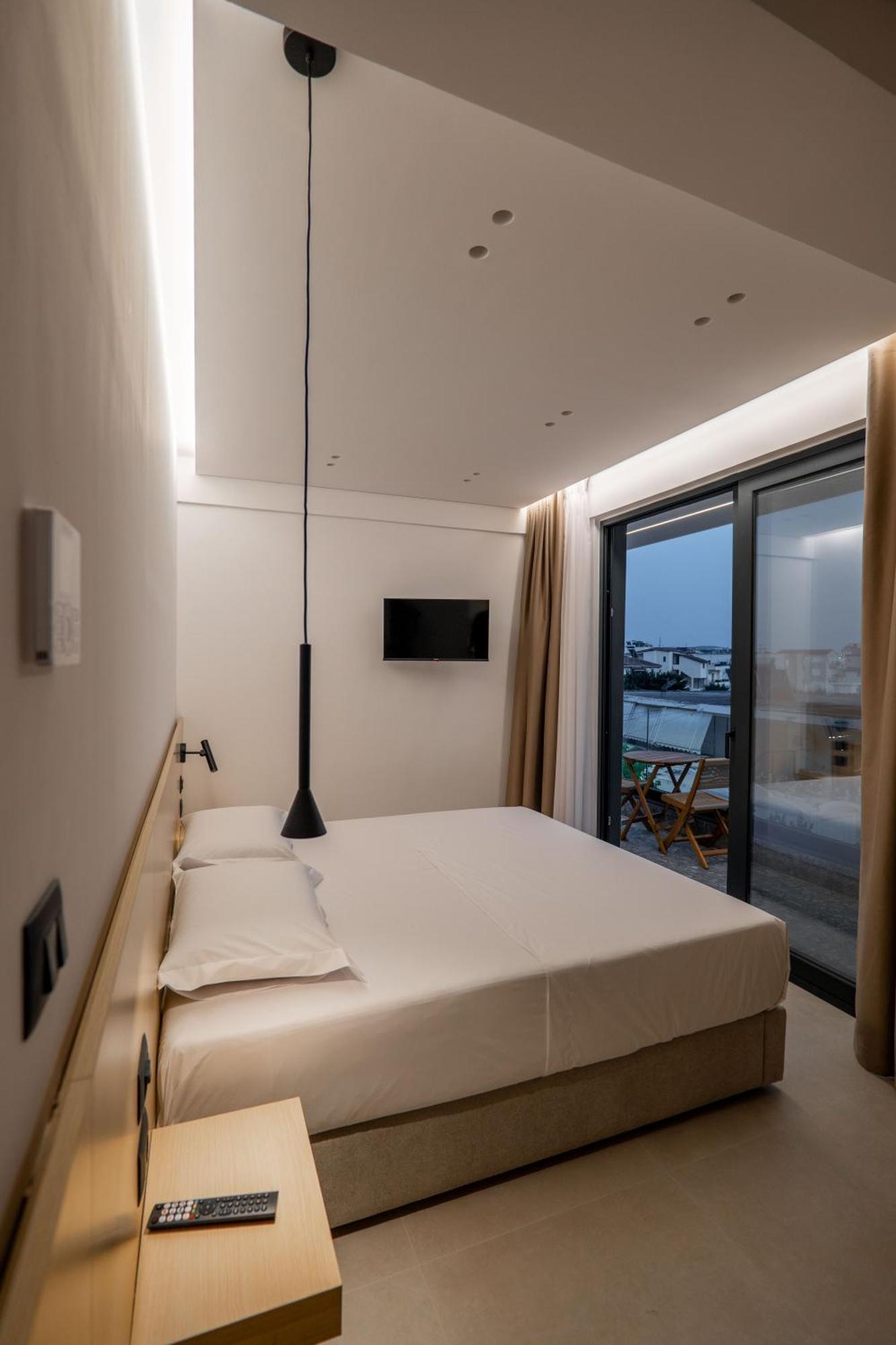 Austin Boutique Hotel Sarandë 외부 사진