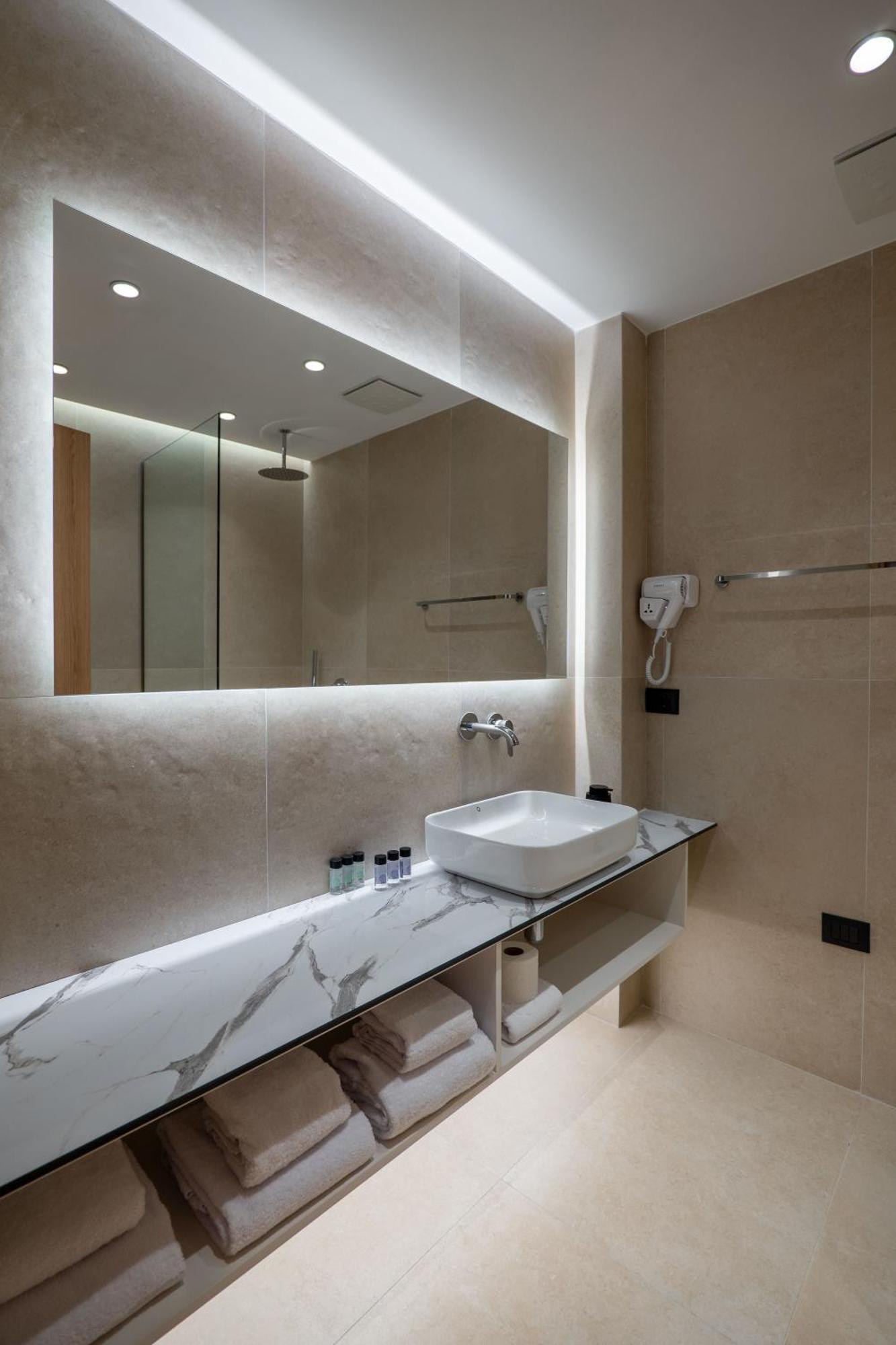 Austin Boutique Hotel Sarandë 외부 사진