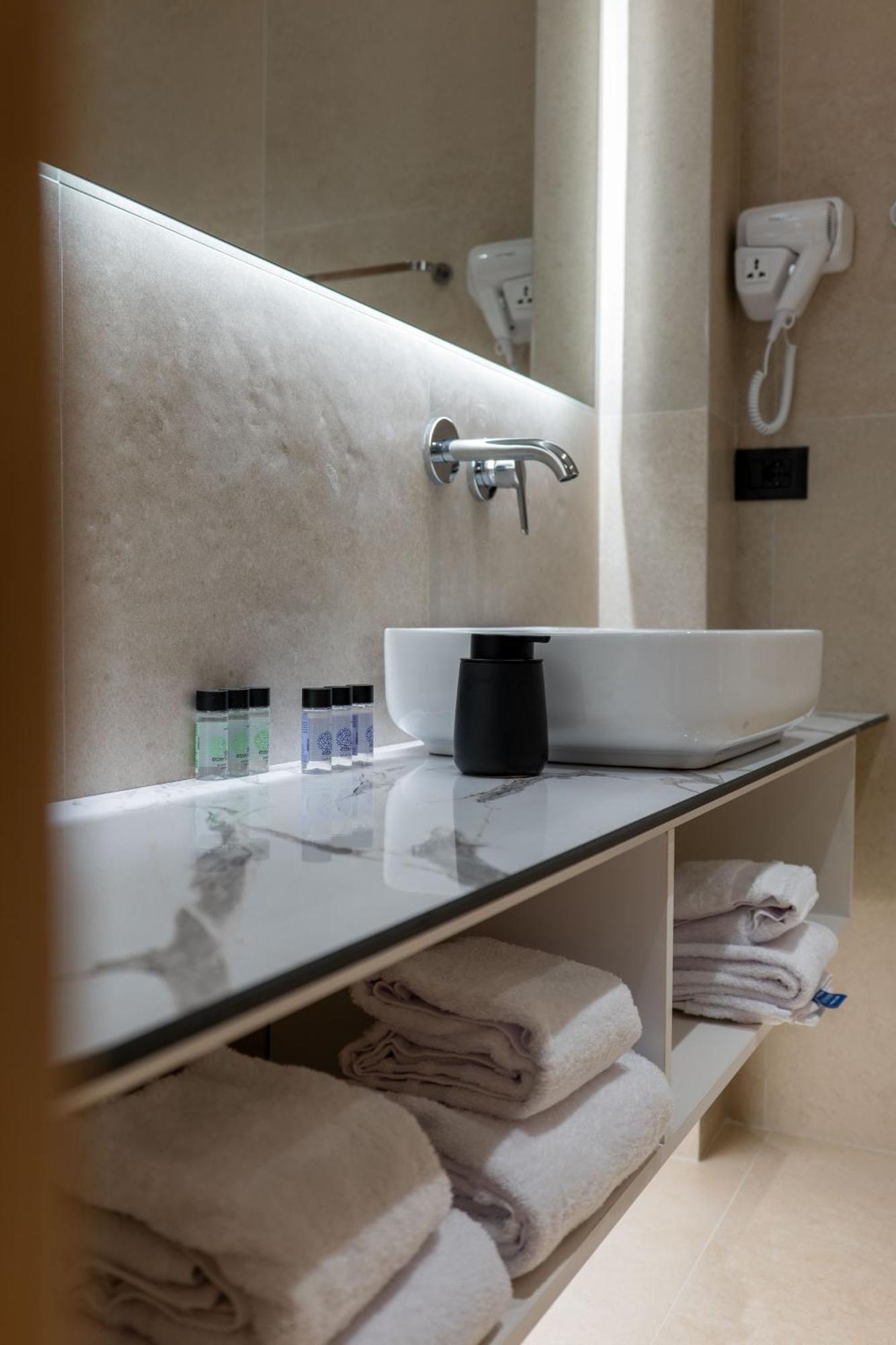 Austin Boutique Hotel Sarandë 외부 사진
